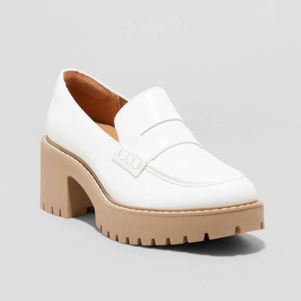 Universal Thread White Leather Chunky Heel Loafers with Tan Lug Sole